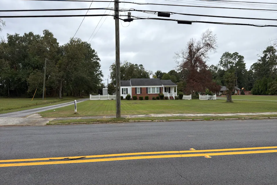 391 North Main St Wadley, GA 30477, Jefferson County