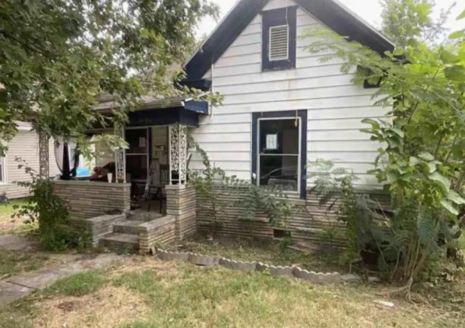 1636 W Atlantic St Springfield, MO 65803, Greene County