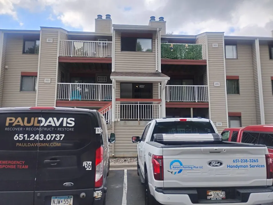 300 Shelard Pkwy Unit 208 St. Louis Park, MN 55426, Hennepin County
