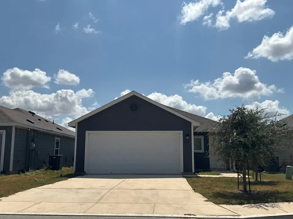 8920 Broad Wing Dr San Antonio, TX 78222, Bexar County
