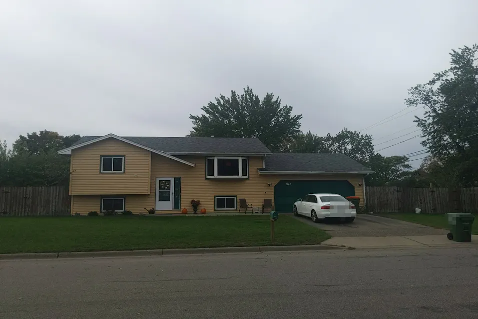 946 82nd Ave NE Spring Lake Park, MN 55432, Anoka County