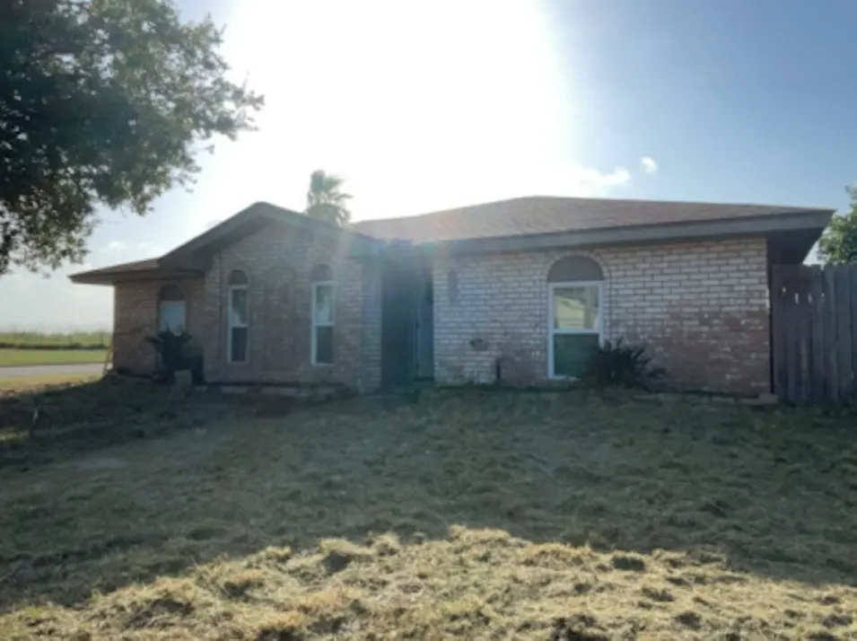 3334 Otranto Dr Corpus Christi, TX 78418, Nueces County