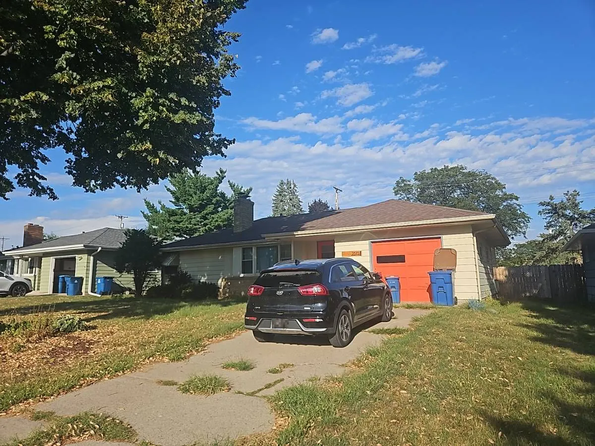Columbus Ave, Minneapolis, MN 55423 #1