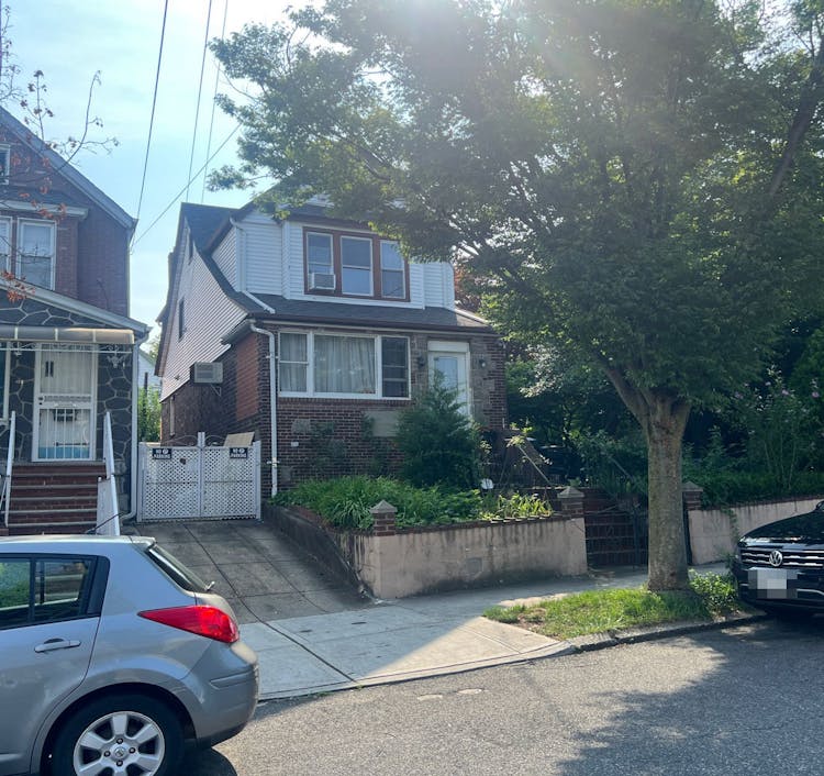 78-47 61st Street Ridgewood, NY 11385, Queens County