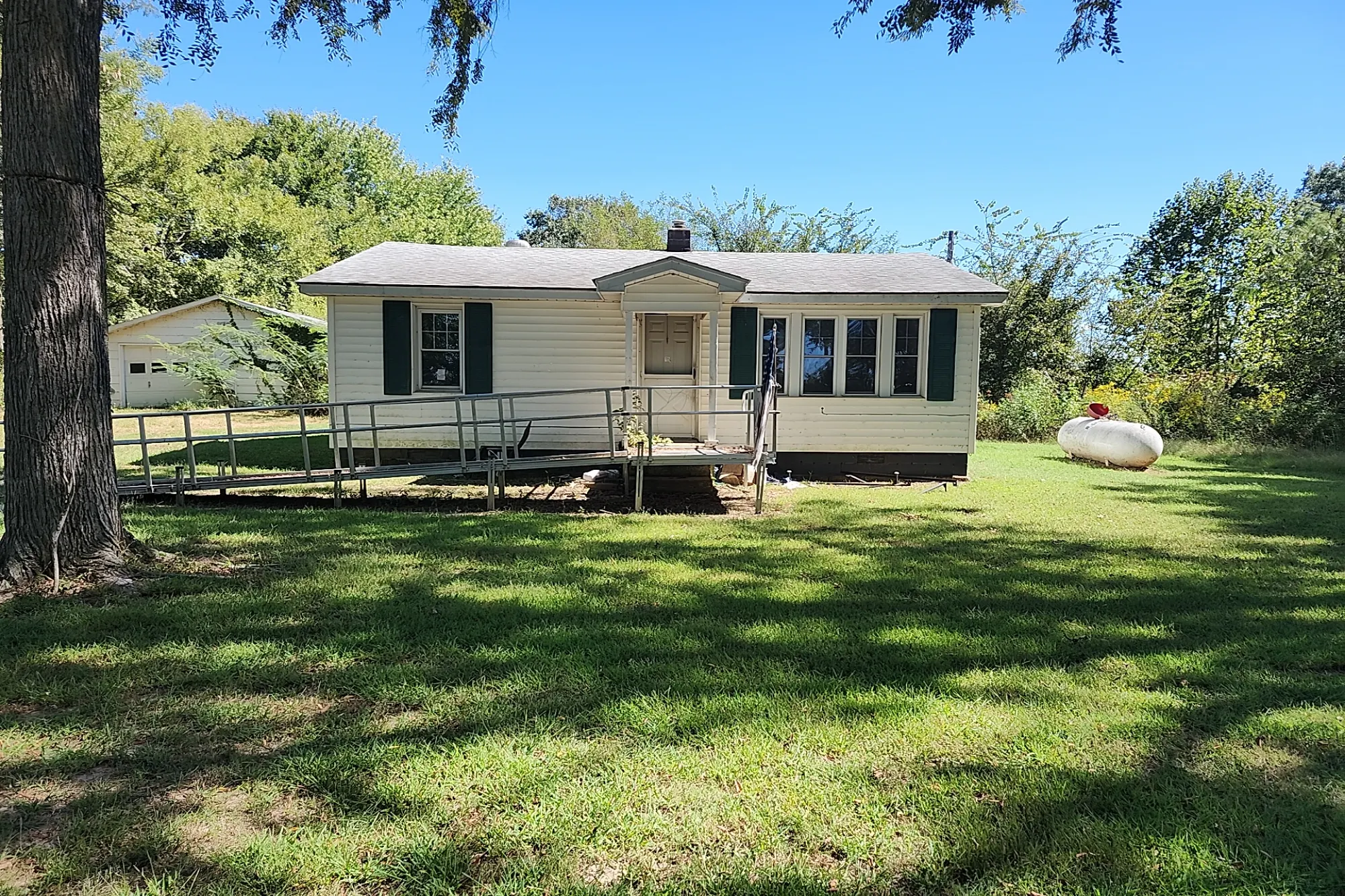 County Road 355 , Piggott, AR 72454