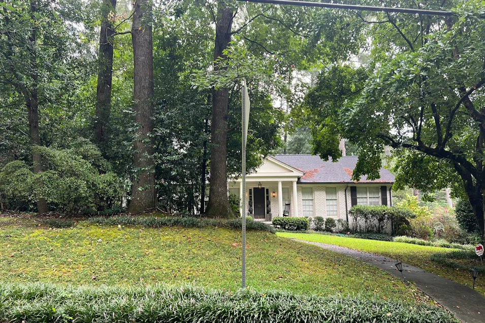 565 Franklin Road Atlanta, GA 30342, Fulton County