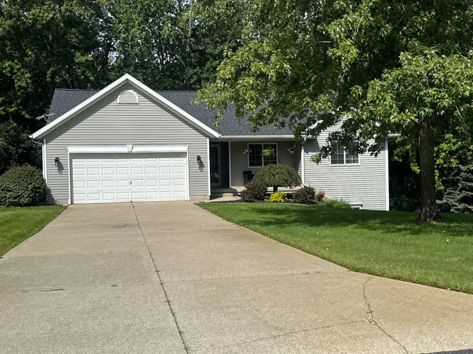 10333 Meadowgate Dr NE Sparta, MI 49345, Kent County