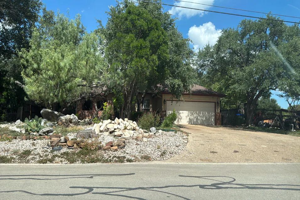 8407 Woodcliff Boulevard Selma, TX 78154, Bexar County