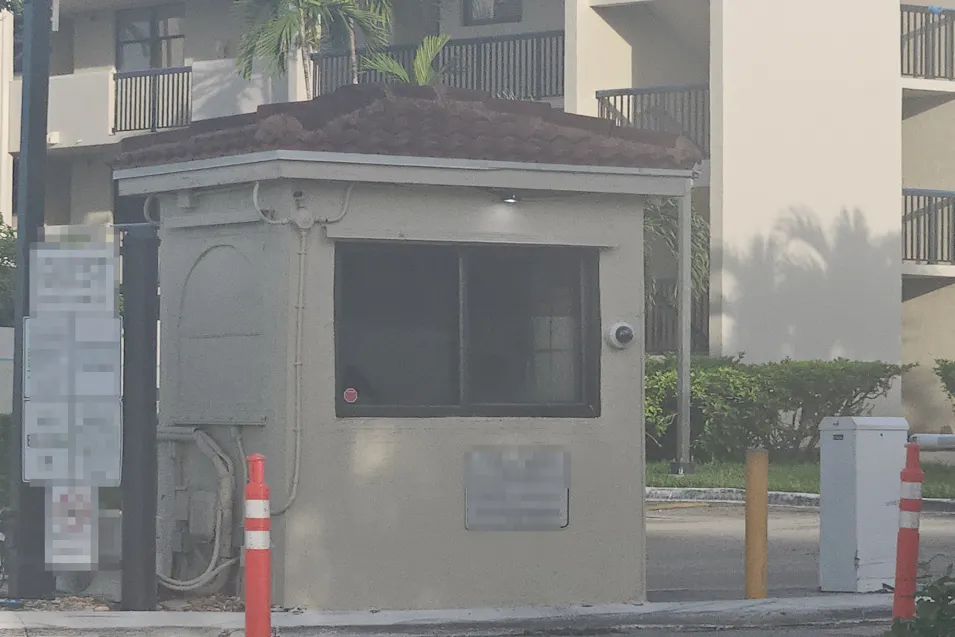 114 Lake Emerald Drive, #404 Oakland Park, FL 33309, Broward County