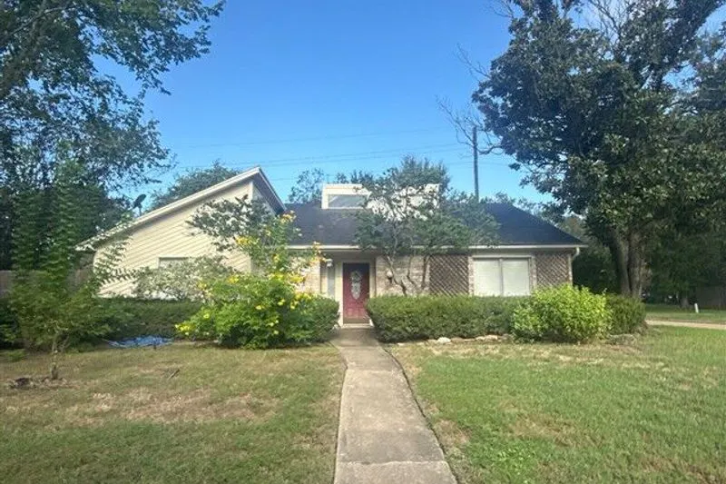 Double Tree Dr, Houston, TX 77070