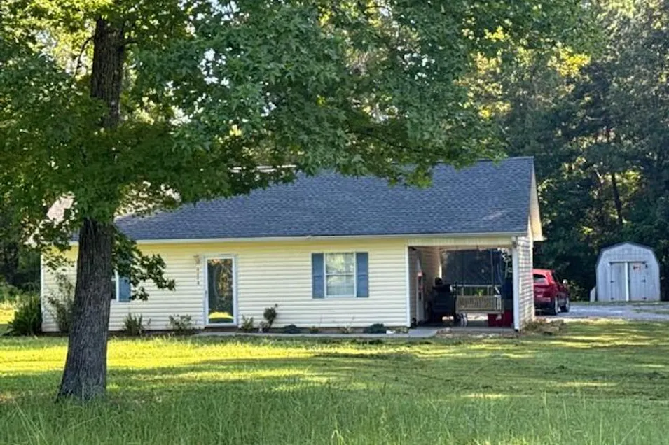 955b County Road 100 Athens, TN 37303, McMinn County