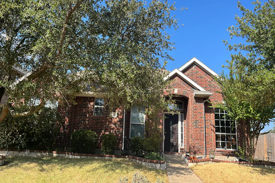 2005 Hollow Way Garland, TX 75041, Dallas County