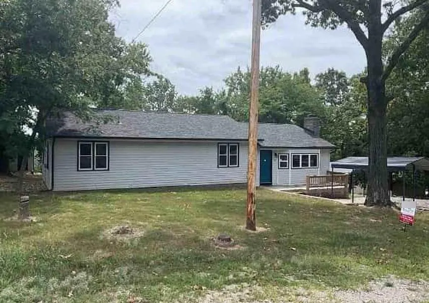 Helms St, Camdenton, MO 65020