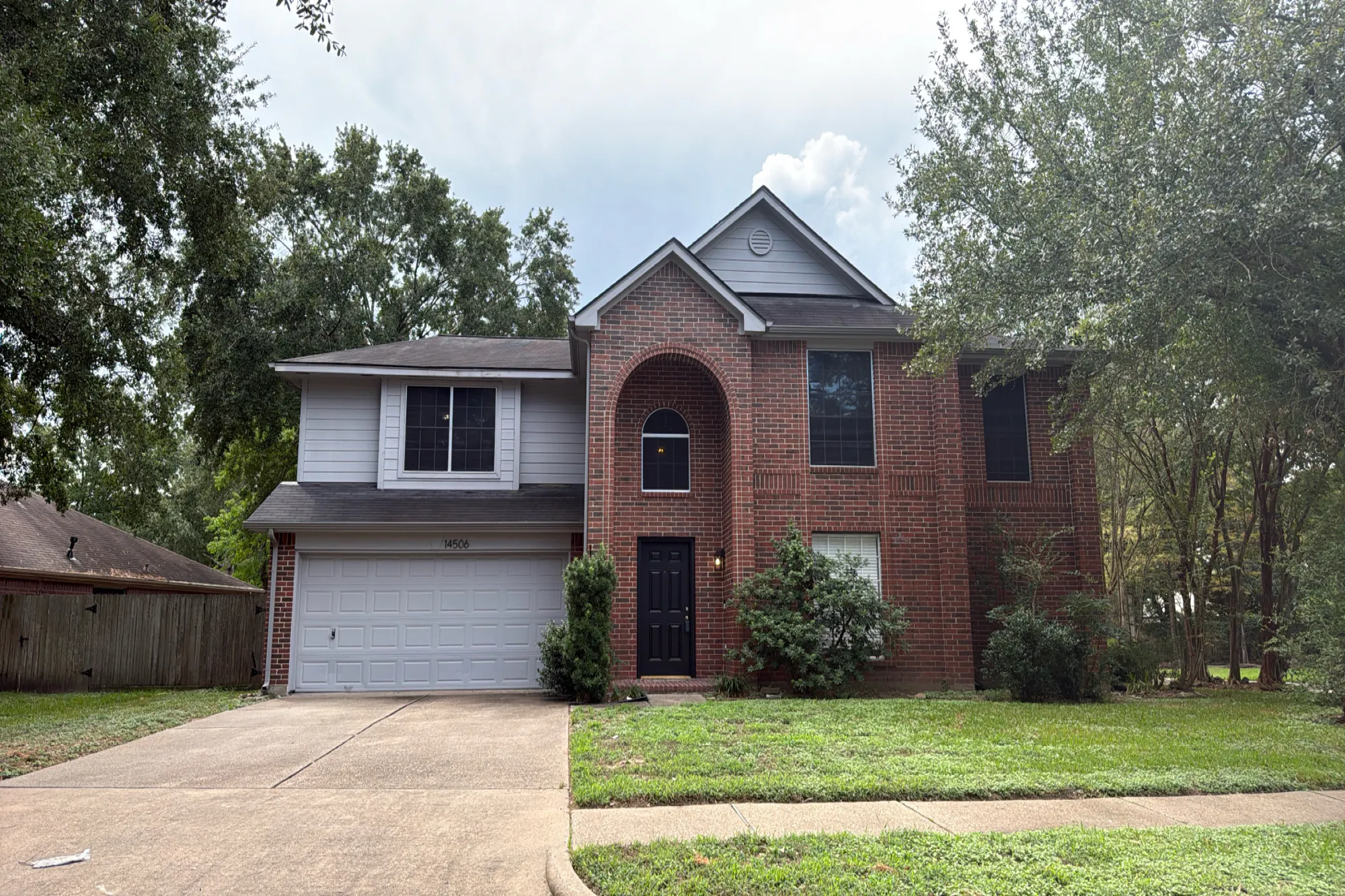 Golden Cypress Ln, Cypress, TX 77429