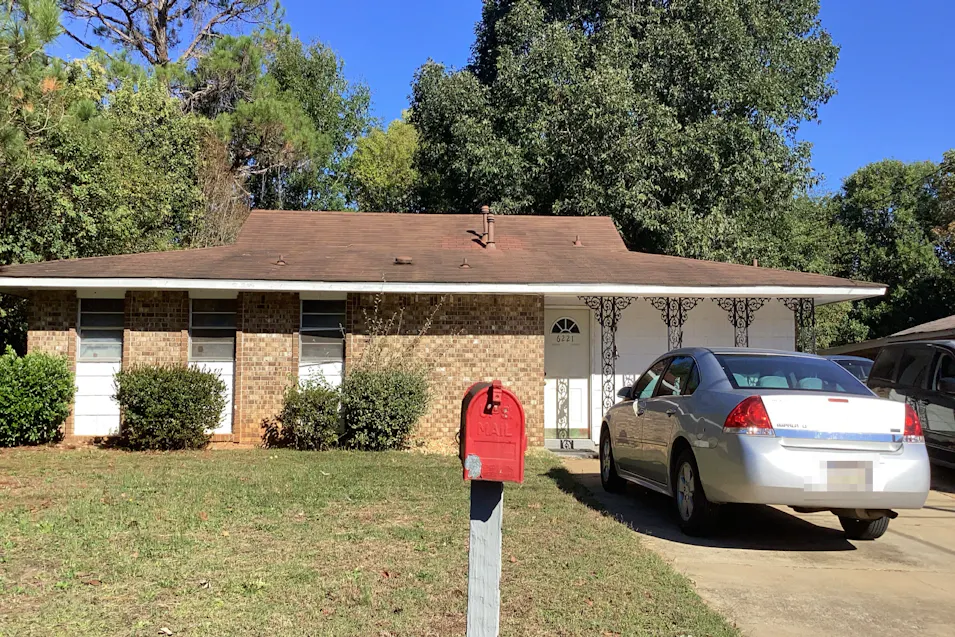 6221 Pinebrook Drive Montgomery, AL 36117, Montgomery County