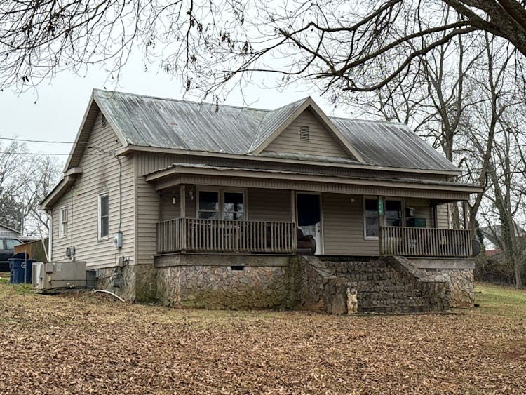 115 E Academy St Randleman, NC 27317, Randolph County