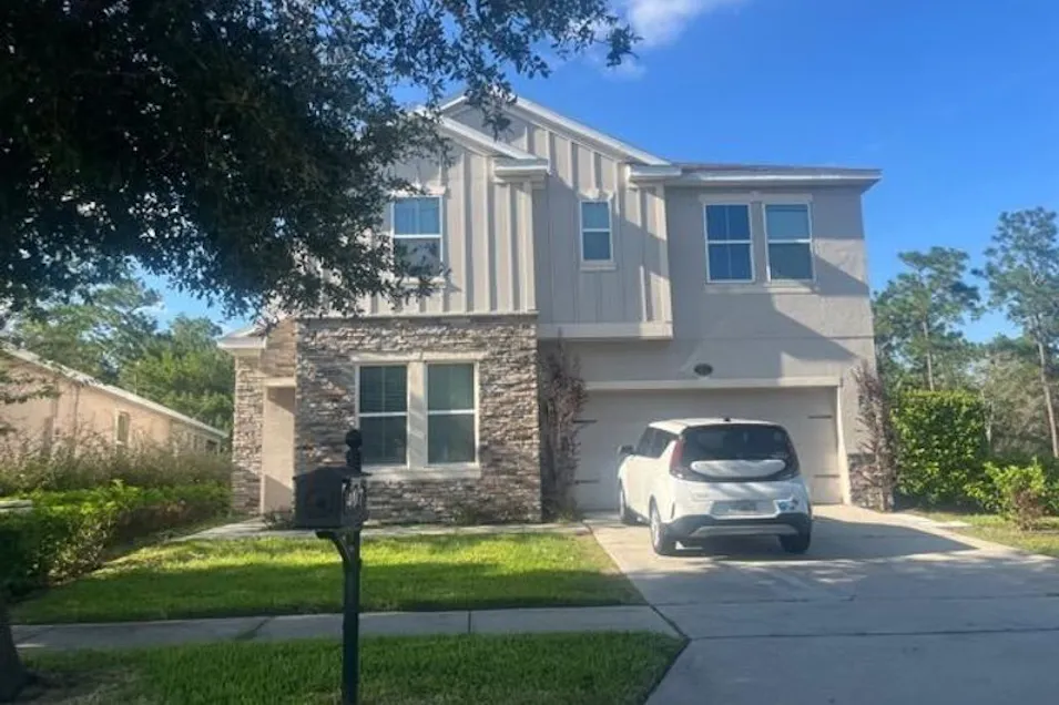 407e Freesia Ct Deland, FL 32724, Volusia County