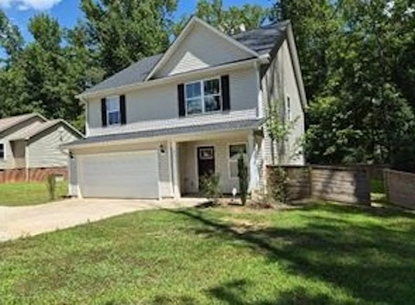 2173 Country Club Dr