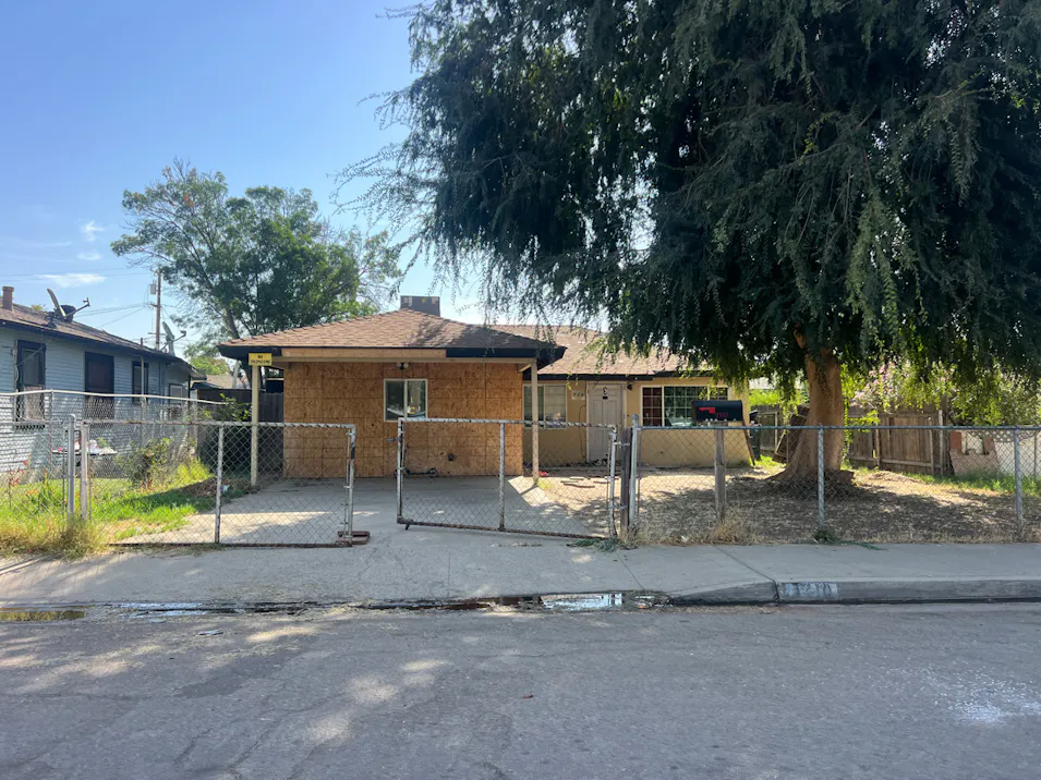 710 Wistaria St Bakersfield, CA 93308, Kern County