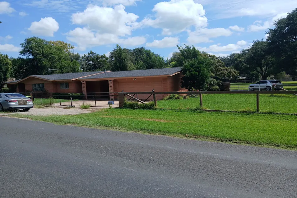 1412 N Rusk St Wharton, TX 77488, Wharton County