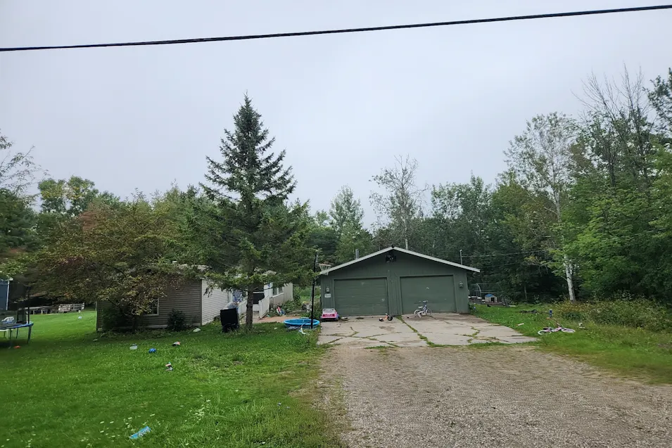 4060 Clendening Rd Gladwin, MI 48624, Gladwin County