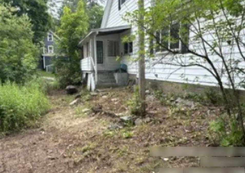 16 Summit Place Lake Luzerne, NY 12846, Warren County
