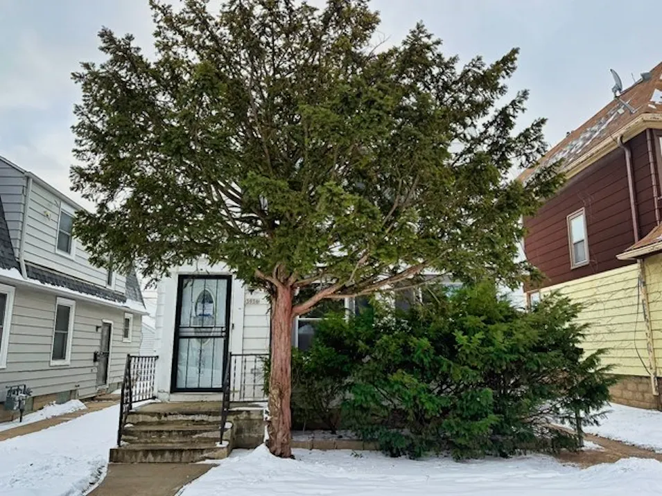 3956 N 41st Street Milwaukee, WI 53216, Milwaukee County