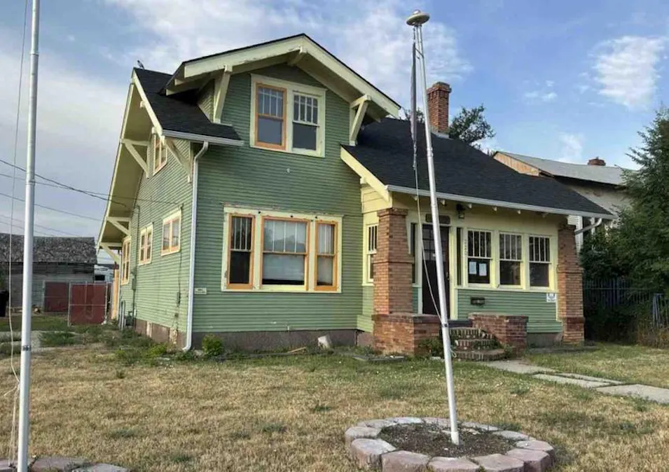220 3rd Street West Hardin, MT 59034, Big Horn County
