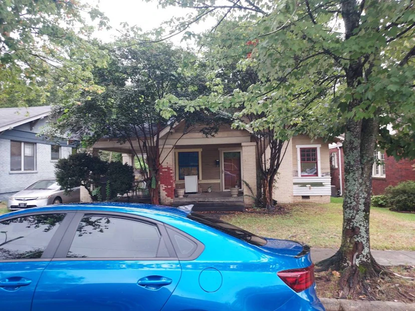 129 Pearl Ave