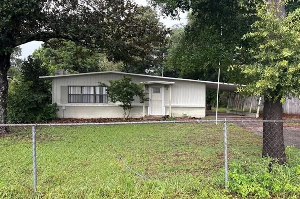 360 Okaloosa Ave Valparaiso, FL 32580, Okaloosa County