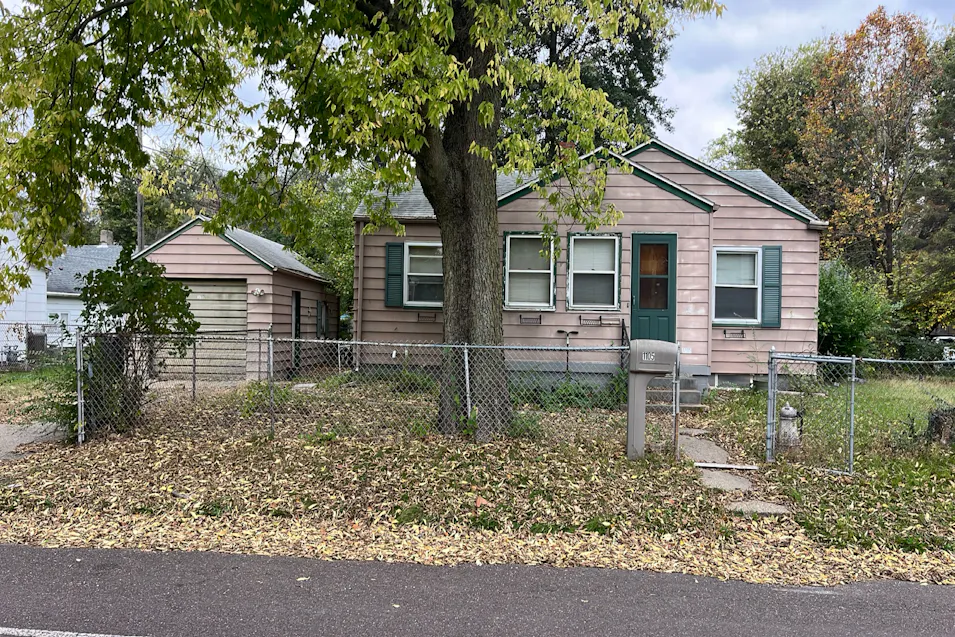 1105 N. 2nd Street Pekin, IL 61554, Tazewell County