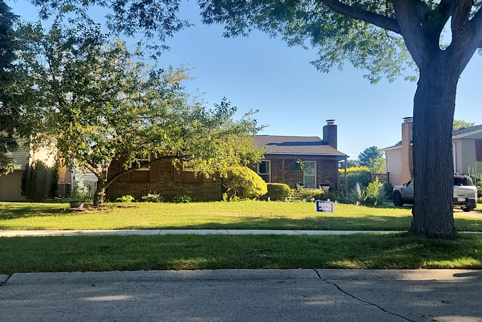 14996 Westpoint Dr Sterling Heights, MI 48313, Macomb County