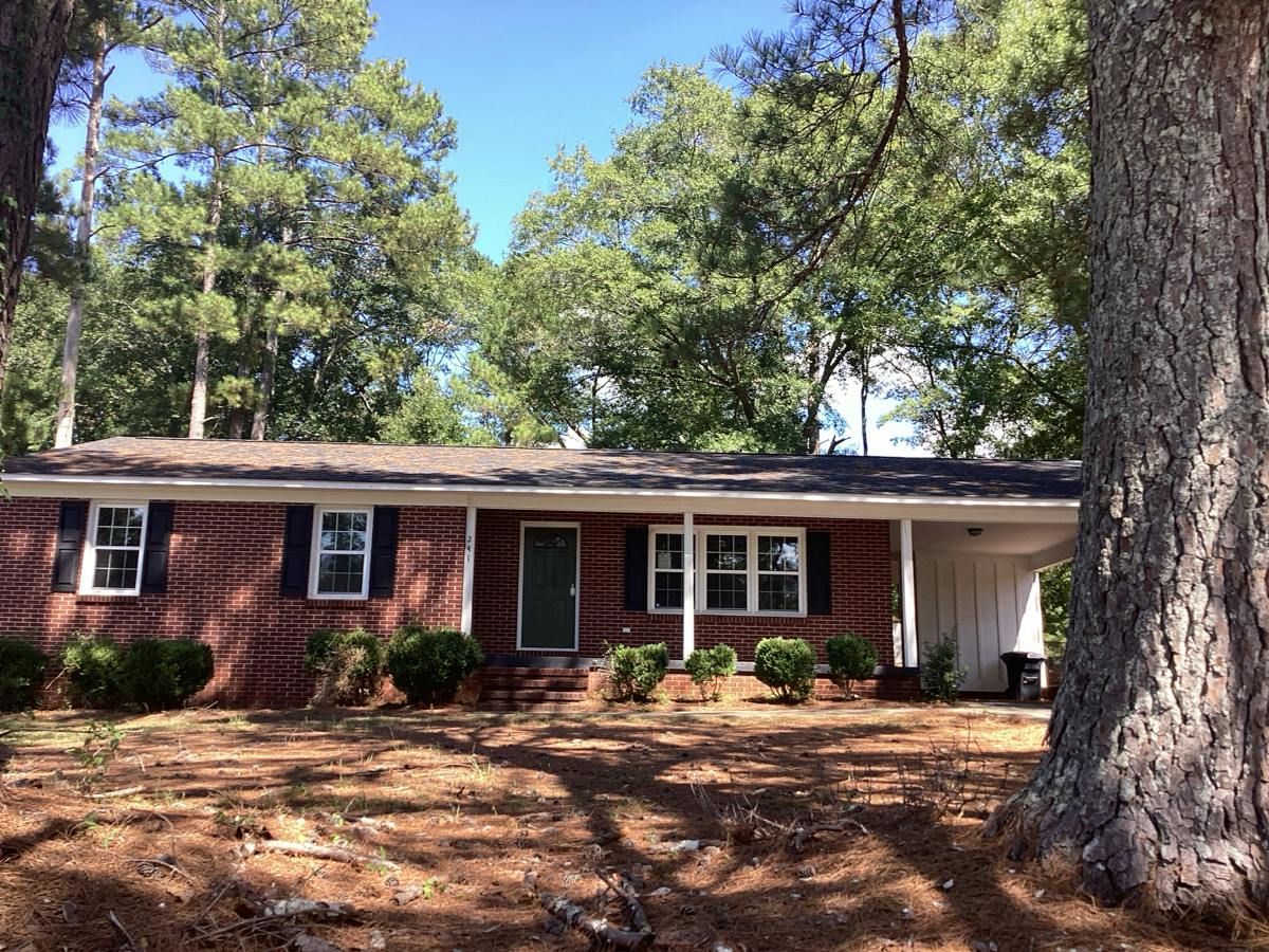 Hillcrest Cir, Anderson, SC 29624