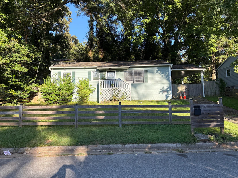 2297 Swallow Circle Se