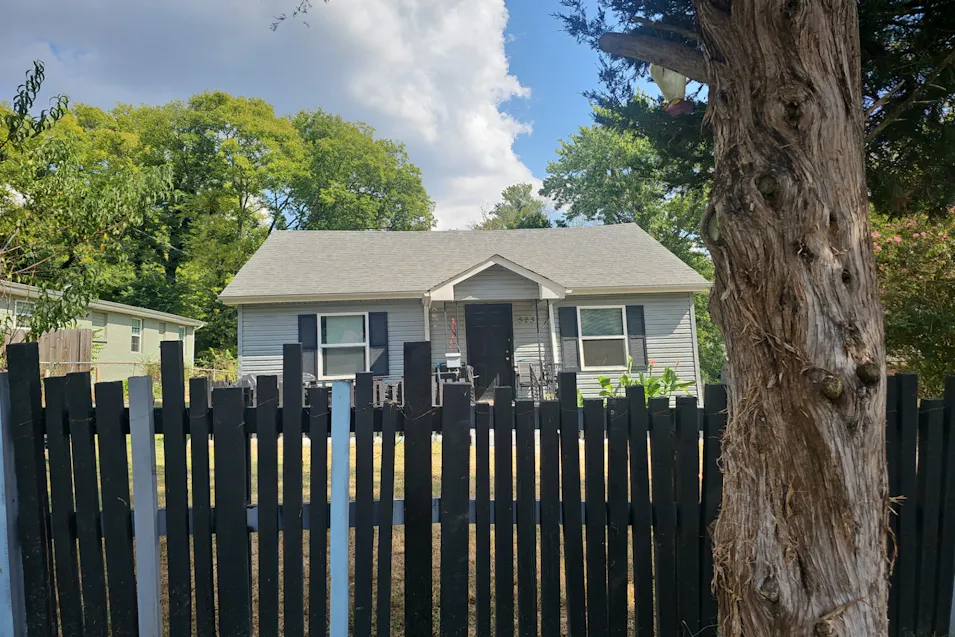 523 Glenn Street Clarksville, TN 37040, Montgomery County