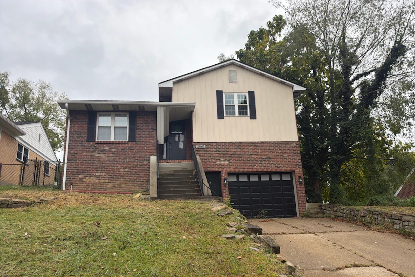 2641 Cypress Way