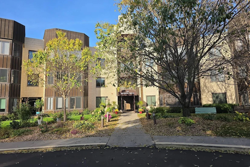 111 Imperial Drive W