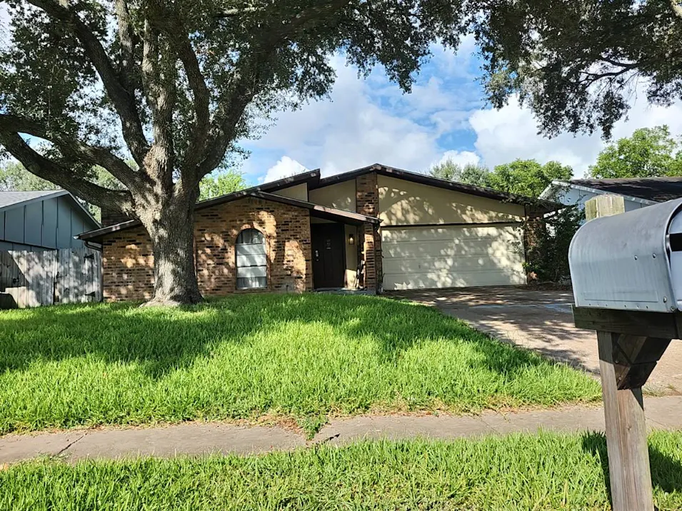 7230 Corta Calle Dr Houston, TX 77083, Harris County