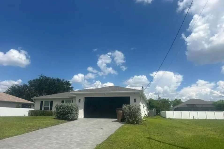 1005 NW 19th Pl Cape Coral, FL 33993, Lee County