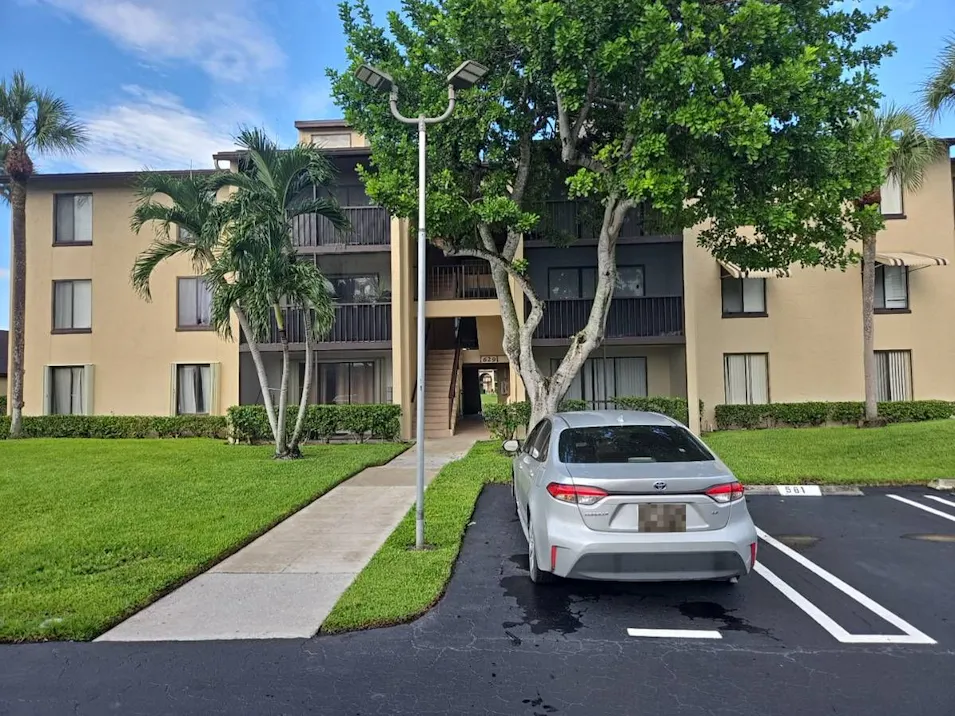 629 Sea Pine Way Apartment H3 Greenacres, FL 33415, Palm Beach County