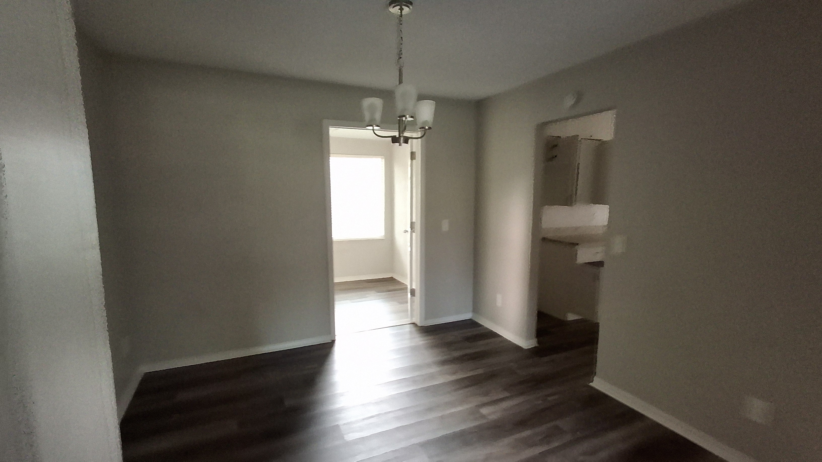 1809 Farm Way photo 3