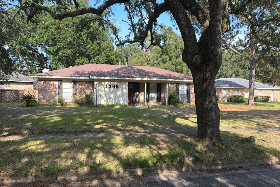 1355 Spring Valley Ct Mobile, AL 36693, Mobile County