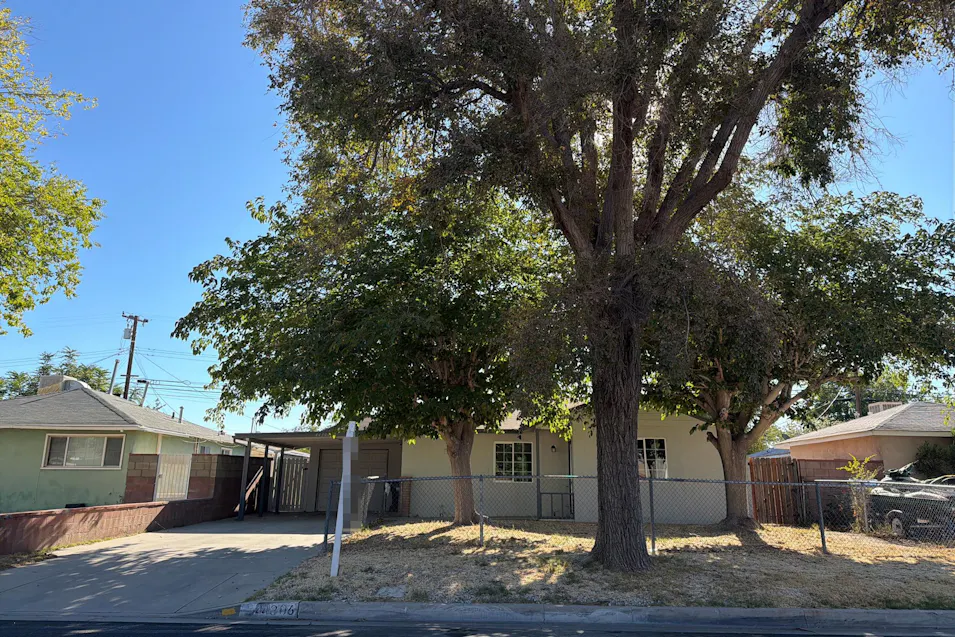 44306 3rd St E Lancaster, CA 93535, Los Angeles County