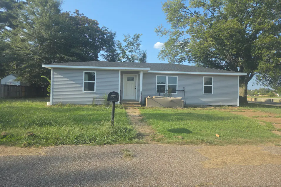 175 Birch St Savannah, TN 38372, Hardin County