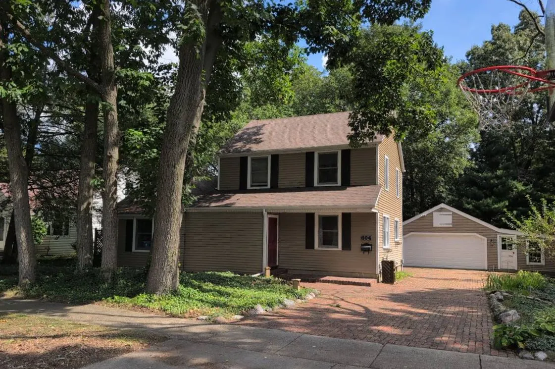 Jenks Blvd, Kalamazoo, MI 49006 #1