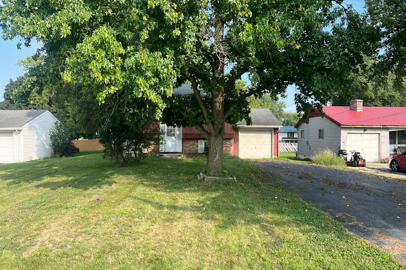 1420 Bellefontaine Av