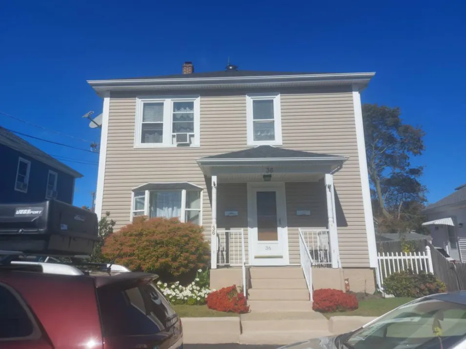 36 Harris St Pawtucket, RI 02861, Providence County