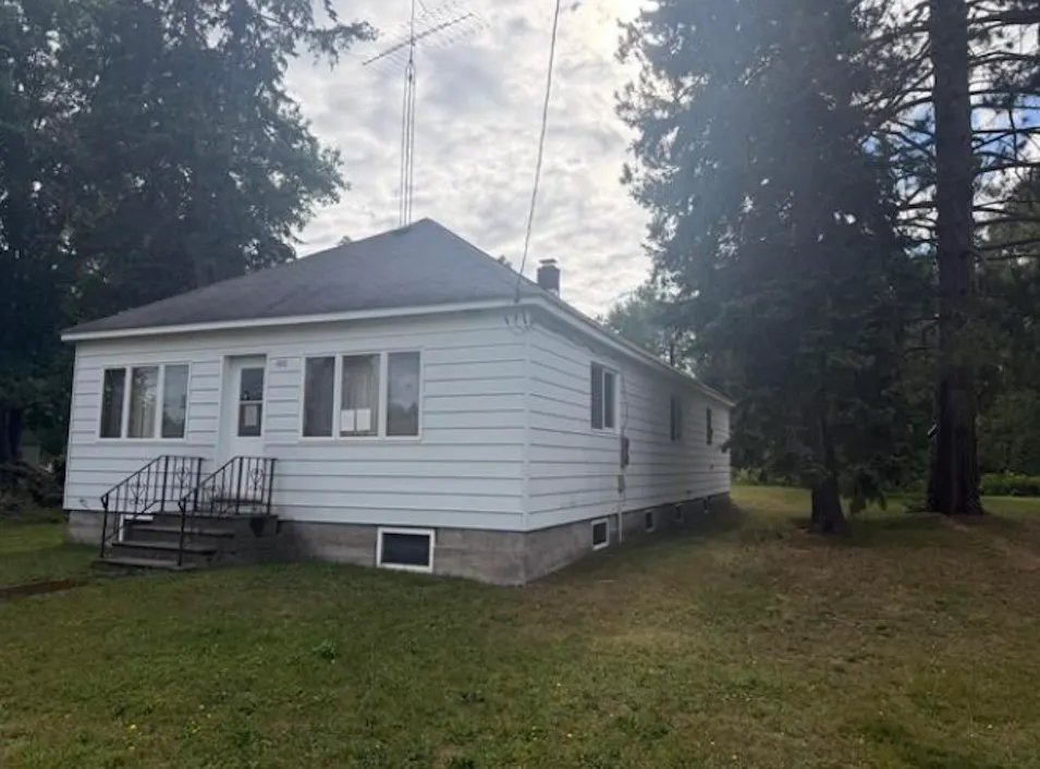 408 Main St Marenisco, MI 49947, Gogebic County