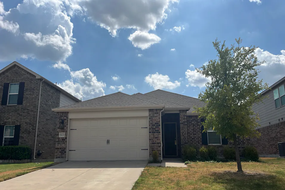 1615 Luckenbach Dr Forney, TX 75126, Kaufman County