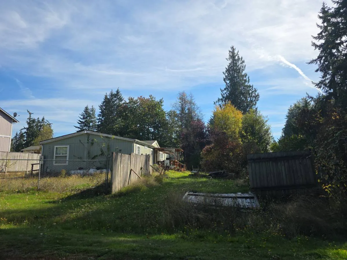 Rhododendron Dr, Sumner, WA 98391 #1
